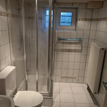 Quarto em Acomodações Particulares Gemuetliches Nest Im Basement Weilburg