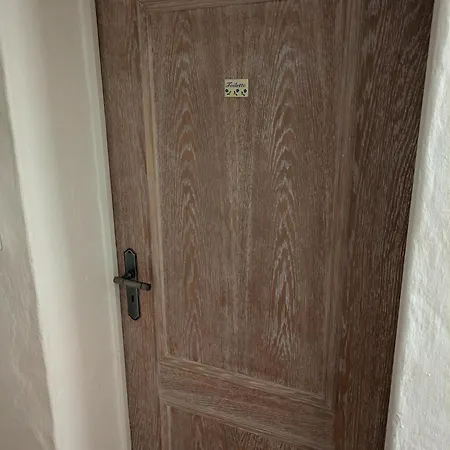Gemuetliches Nest Im Basement Homestay Weilburg
