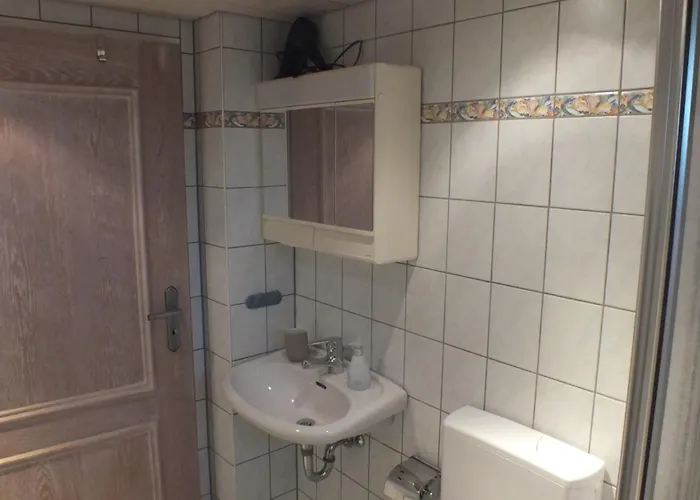 Ubytování v soukromí Gemuetliches Nest Im Basement Weilburg